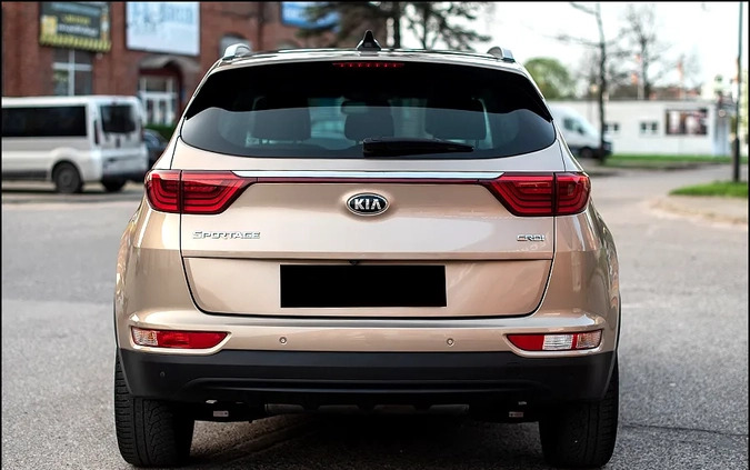Kia Sportage cena 69999 przebieg: 170000, rok produkcji 2016 z Leszno małe 781